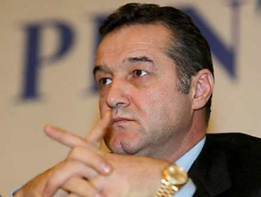 Becali vrea să devină liderul deputaţilor PPDD: Vreo 10-12 i-a băgat finul meu în Parlament